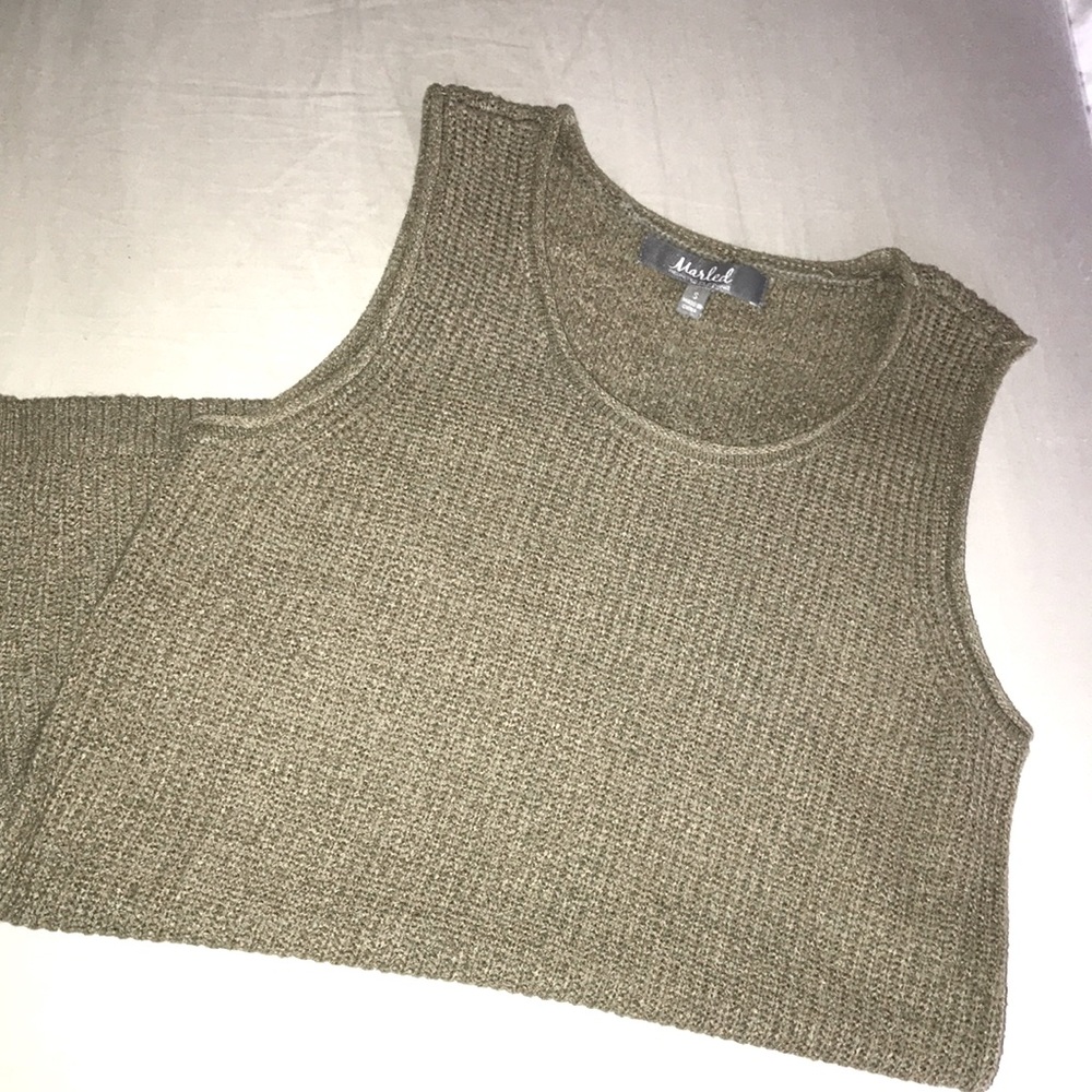 Woven•Tank